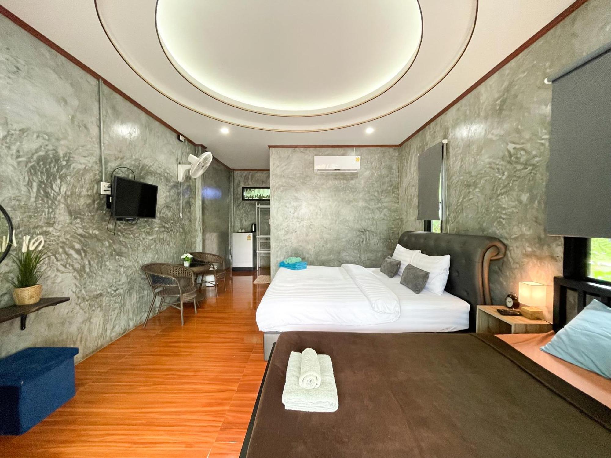 Dara Homestay Ko Kut Exterior photo