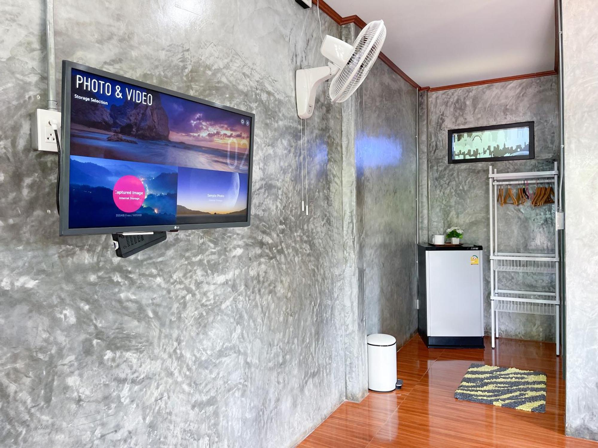 Dara Homestay Ko Kut Exterior photo