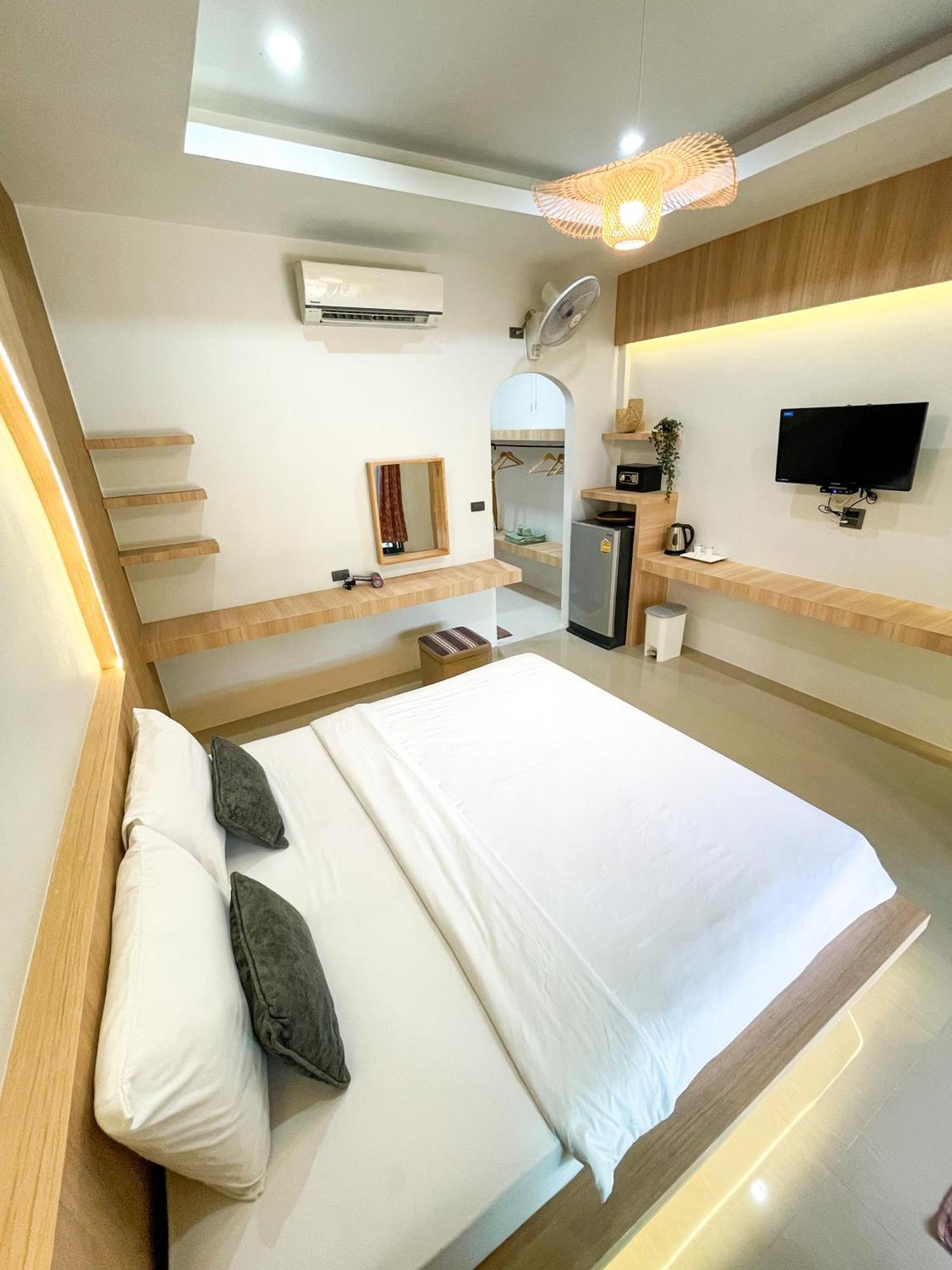 Dara Homestay Ko Kut Exterior photo