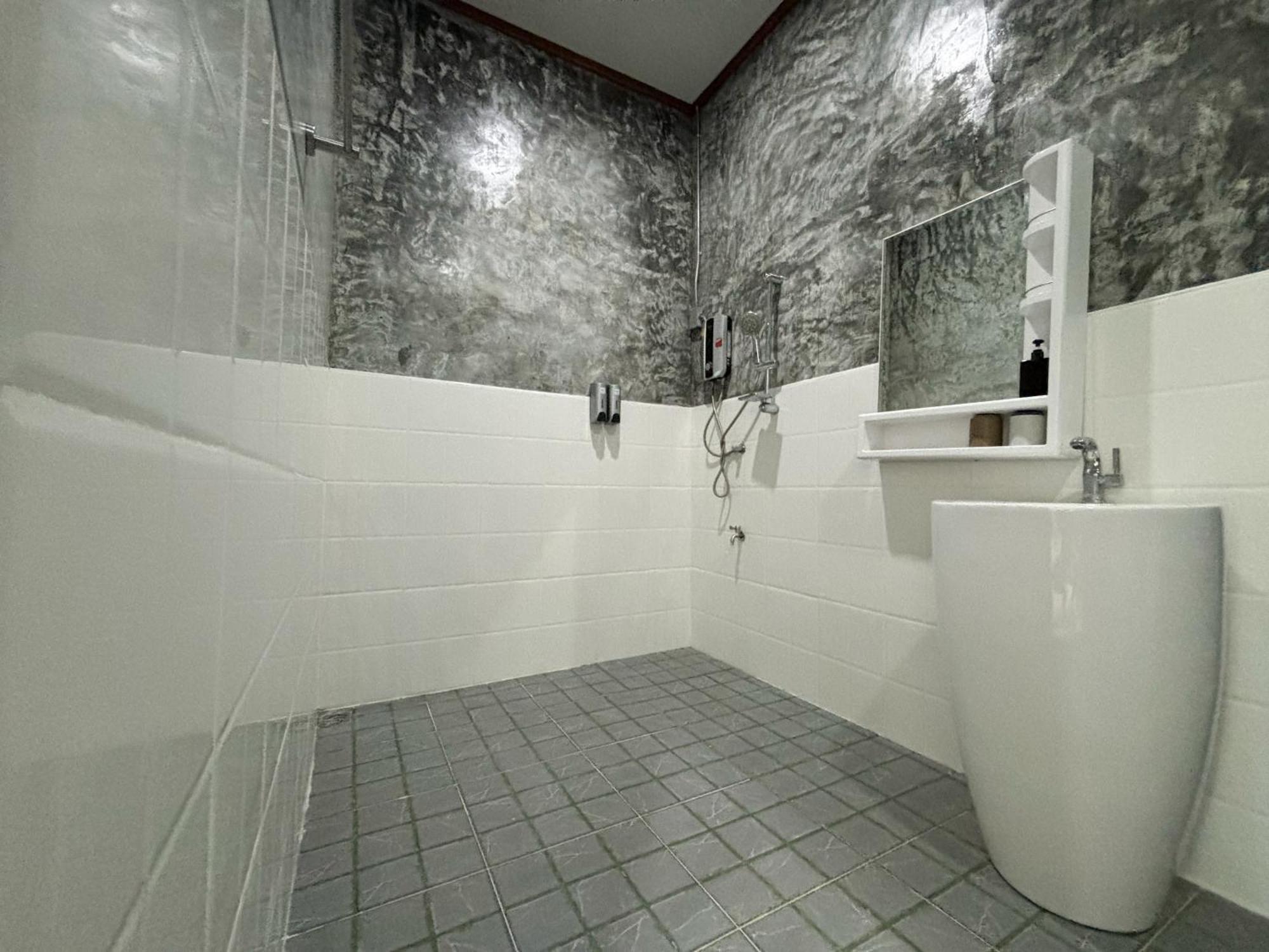 Dara Homestay Ko Kut Exterior photo
