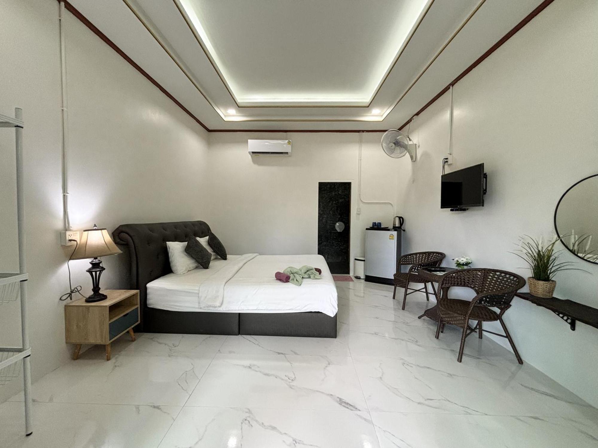 Dara Homestay Ko Kut Exterior photo